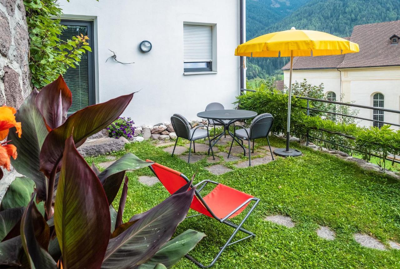 Art Apartment Schatzer Funes  Exterior photo